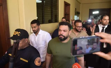 Red de estafa electrónica y lavado: MP acusa a 13 personas y 5 empresas