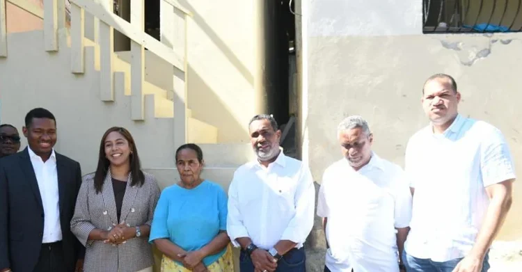 Gobierno entrega vivienda a hermanos Frías tras años de espera y gestión comunitaria