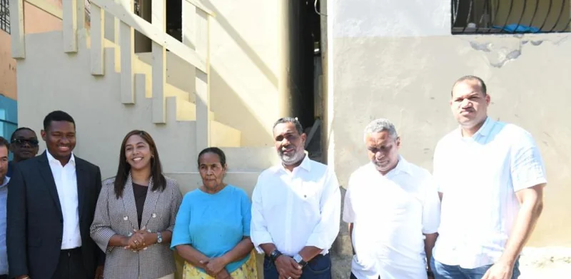 Gobierno entrega vivienda a hermanos Frías tras años de espera y gestión comunitaria