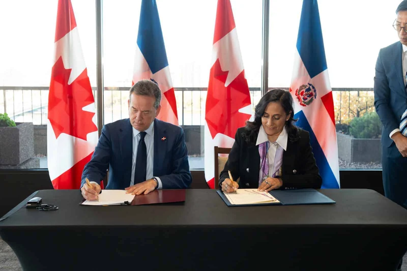 República Dominicana y Canadá firman acuerdo de seguridad aérea y exploran inversión estratégica