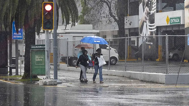 Vaguada y calor extremo: Indomet pronostica lluvias fuertes y hasta 33 °C en gran parte del país este miércoles