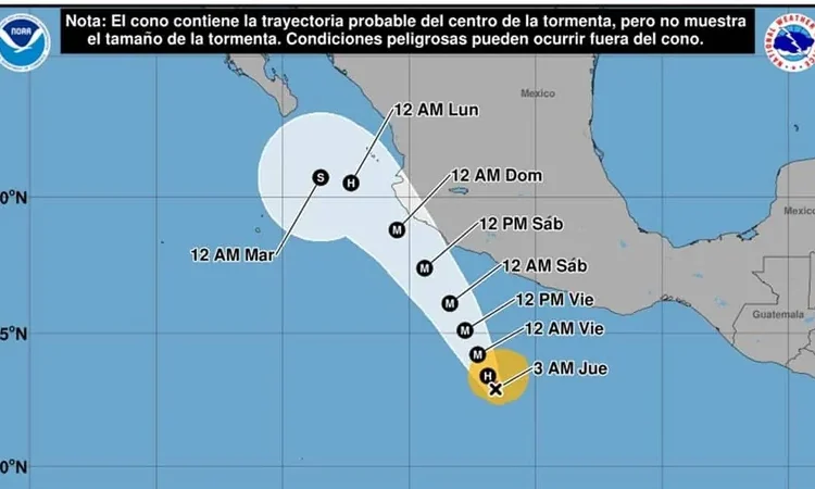 Trudy amenaza con ser huracán mayor frente a México; el Atlántico sigue tranquilo