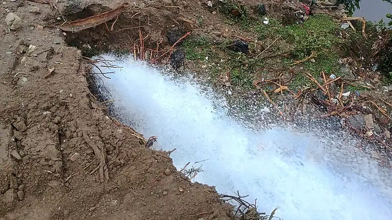 Falla en acueducto Haina-Manoguayabo evidencia desperdicio de agua por obras mal planificadas