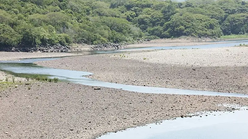 El Niño, un fenómeno 'sin precedentes' que amenaza la economía y el clima global