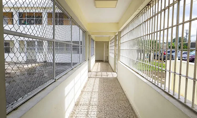 De 8 años a cadena perpetua: el castigo a menores asesinos varía drásticamente en el mundo