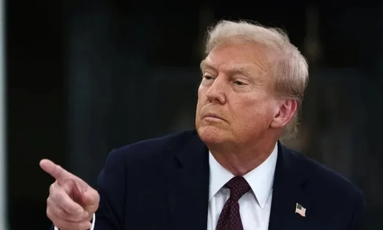 Segundo mandato de Trump enfrenta turbulencias internas y comparaciones con su primera presidencia