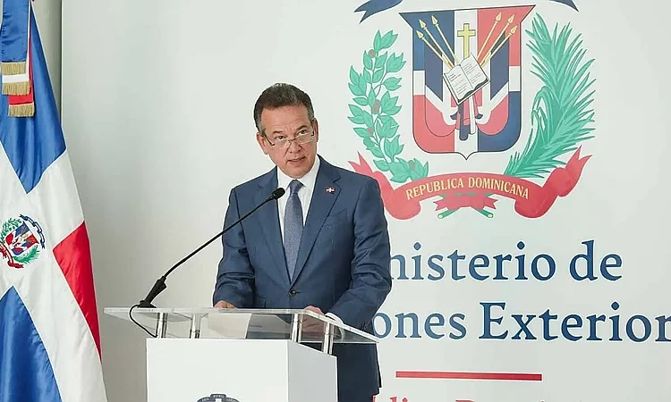 Contratos voluntarios limitan acción del Estado dominicano en caso de los 20 en Rusia