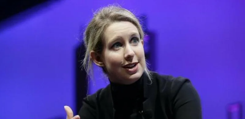 El documental de Elizabeth Holmes triunfa en taquilla y apunta al Óscar
