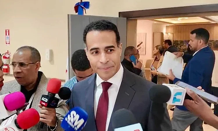 Partidos políticos denuncian recorte del 50% en financiamiento para 2027