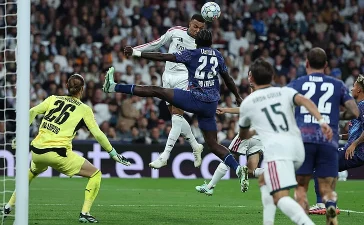 Champions League: Real Madrid imparable, Bayern tropieza y Nico Paz sacude al Manchester United