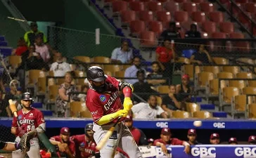 Ozuna iguala marca histórica con 18 jonrones en la LIDOM y guía remontada de Gigantes