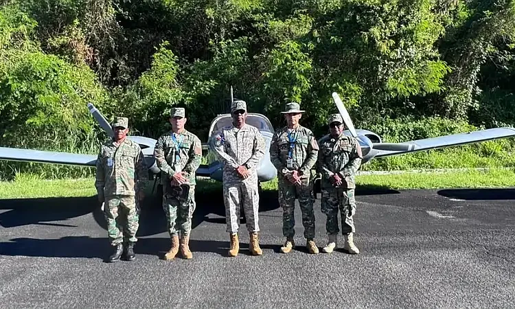 Armada dominicana suma avión de vigilancia aérea para operaciones marítimas