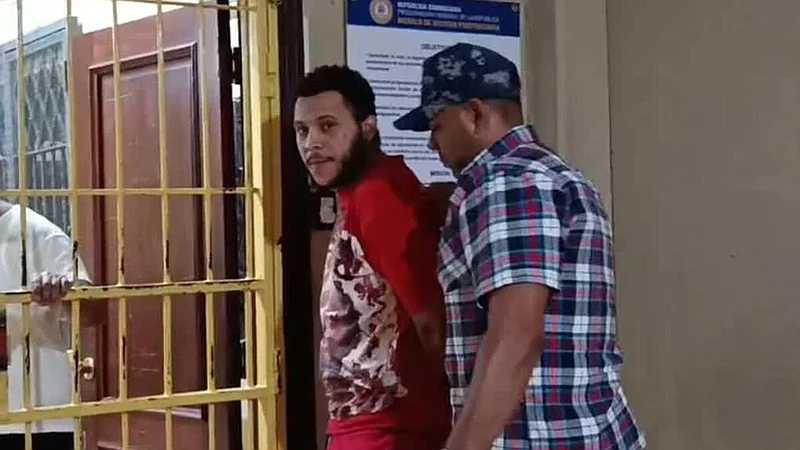 Repatriado desde Jamaica enfrenta este viernes solicitud de prisión preventiva por homicidio de camionero en Santiago