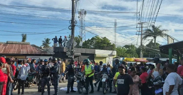 Tragedia en Barahona: niña de 6 años muere al ser arrollada por camión cisterna de Inapa