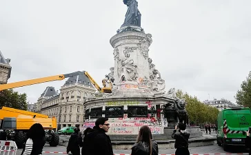 Macros enfrenta desafío constitucional: protestas siguen en Francia a pesar de prohibiciones