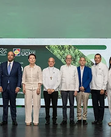 Sur Futuro y UCNE forman periodistas para comunicar la urgencia climática