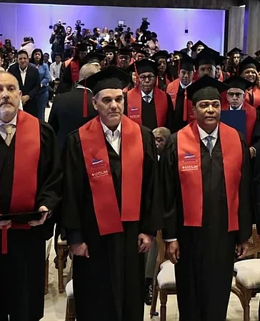 LMD y Universidad de Castilla-La Mancha gradúan 50 profesionales y suman casi 500 formados