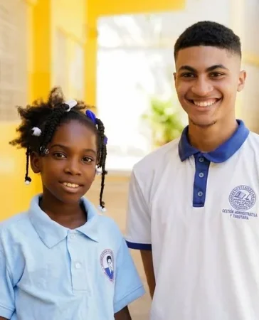 Dos talentos dominicanos: Educación destaca logros en matemáticas y cultura de paz