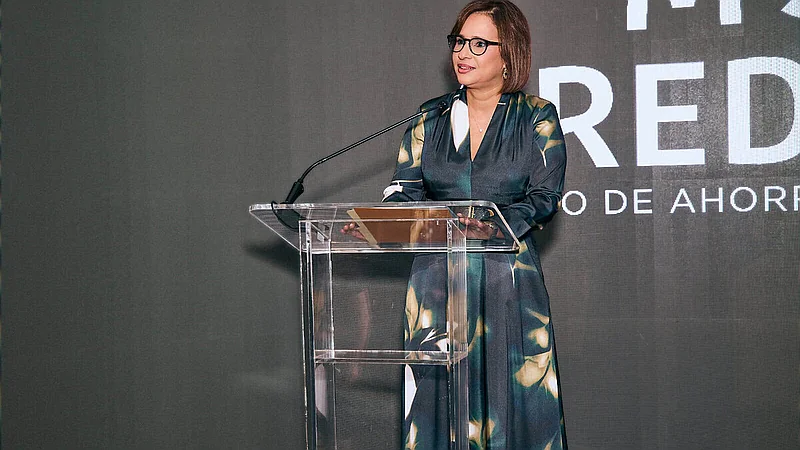 Motor Crédito debuta en medios de pago con tarjetas Visa Gold y Platinum