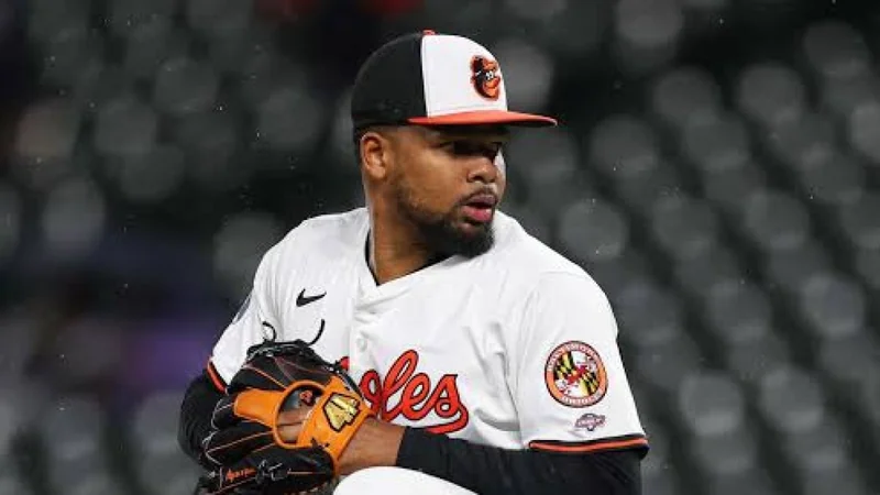 MLB recibe notificación extrajudicial por denuncias de violencia de género contra Yaramil Hiraldo
