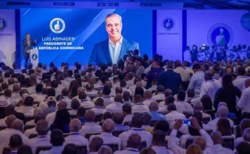 PRM: señalamientos y juramentaciones calientan la carrera por la candidatura presidencial de 2028