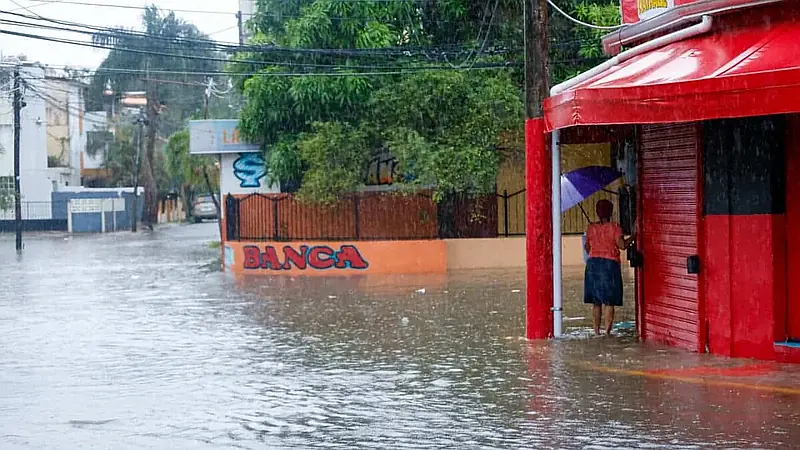 Vaguada mantiene bajo lluvias y tormentas eléctricas a República Dominicana este viernes y el fin de semana