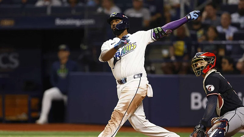 Caminero hace historia con batazo que rompe pantalla y llega a la Serie Mundial