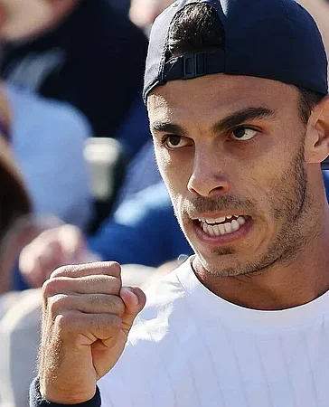 Cerúndolo sigue firme en Bruselas y se mete entre los cuatro mejores del ATP 250