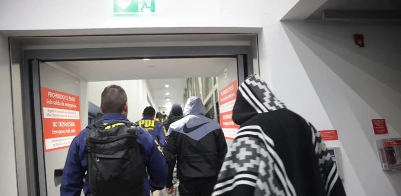 Chile intensifica deportaciones: 11 dominicanos entre los 75 expulsados este viernes