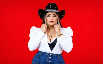Marcel Piel Morena fusiona merengue y bachata en el Hard Rock Cafe por el Día Nacional del Merengue