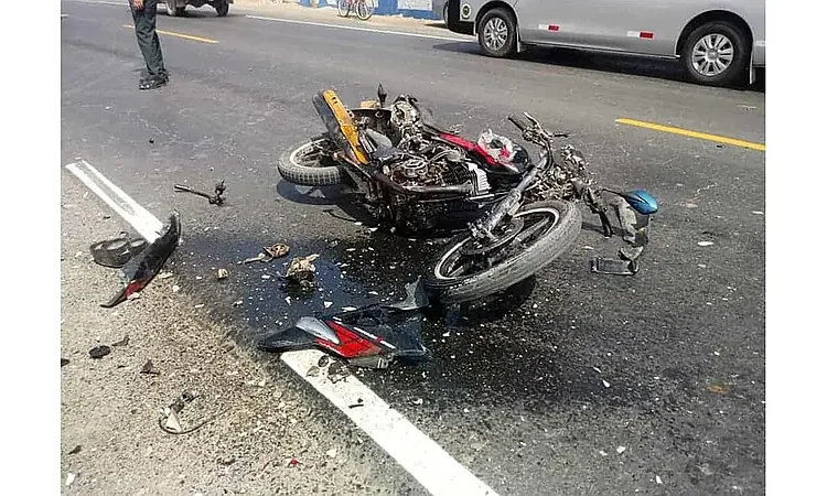 Muere agente de la Policía Escolar en accidente de motocicletas en Azua