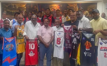 Baloncesto de Los Alcarrizos llega a su edición 14 con ocho clubes y nuevo calendario de juegos