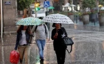 Vaguada y calor diurno reactivan lluvias y tronadas en gran parte del país este sábado
