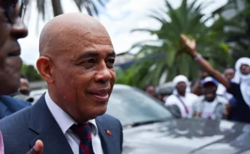 Haití: Martelly desafía sanciones internacionales y se postula a la presidencia
