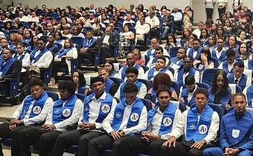 CENAPEC suma 874 nuevos bachilleres y consolida 54 años de educación a distancia en República Dominicana