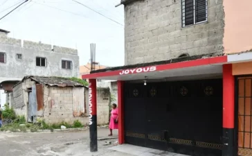 Celos y un arma de fuego: así murieron dos amigos en un centro de diversión de Santo Domingo Este