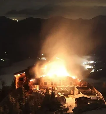 Incendio en el Nido del Águila: arrestan a un hombre y evalúan móvil político en Alemania