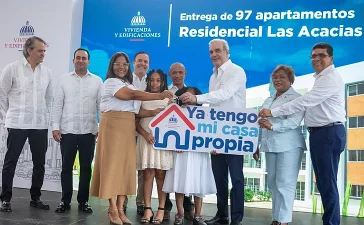 Abinader impulsa acceso a vivienda con entrega de 97 apartamentos y financiamiento a tasa fija de 8%