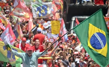 Brasil al filo: Lula y Bolsonaro miden fuerzas en la recta final hacia la presidencia
