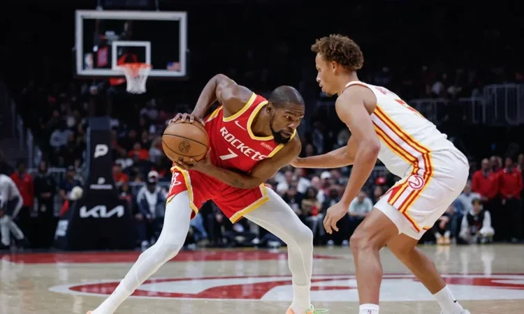 Durant y Rockets frenan remontada de Hawks y firman inicio perfecto