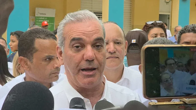 Abinader moviliza dos batallones y artillería a la frontera sur por crisis haitiana