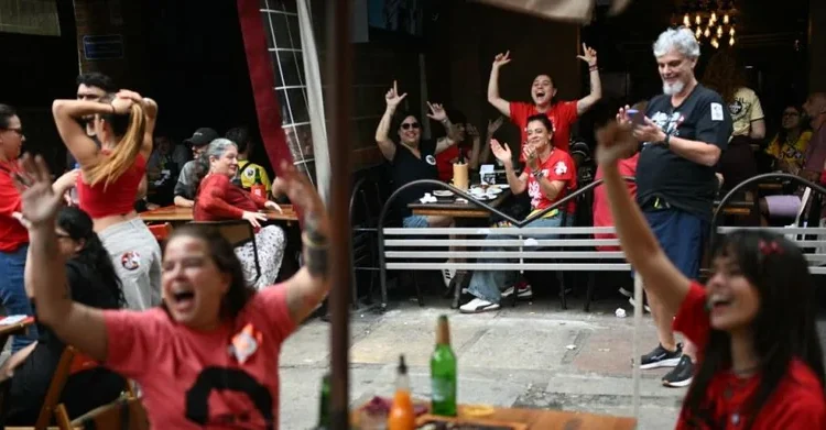 Brasil se juega su futuro: el balotaje Lula-Flávio Bolsonaro llega a su recta final
