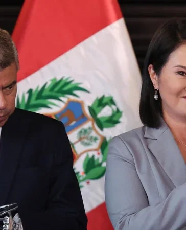 SIP denuncia escalada de amenazas contra periodistas en Perú y señala al Congreso