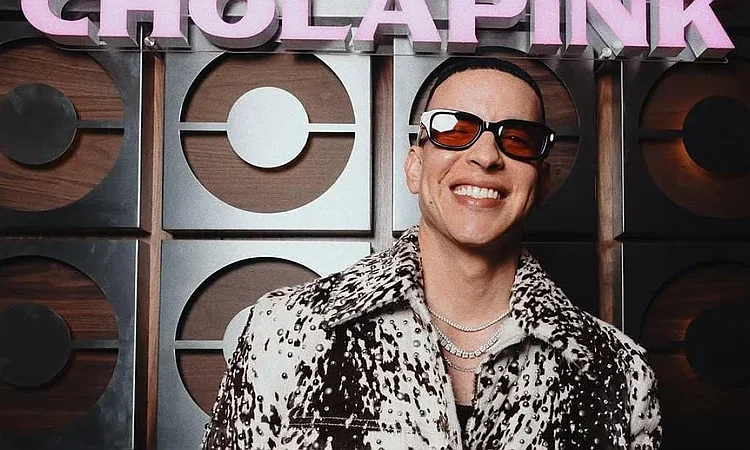 Daddy Yankee sorprende con Cholapink, su restaurante de comida peruana en Nueva York