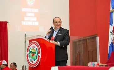 PRSC: Antún logra quinto período y sufre baja de diputado en medio de críticas internas