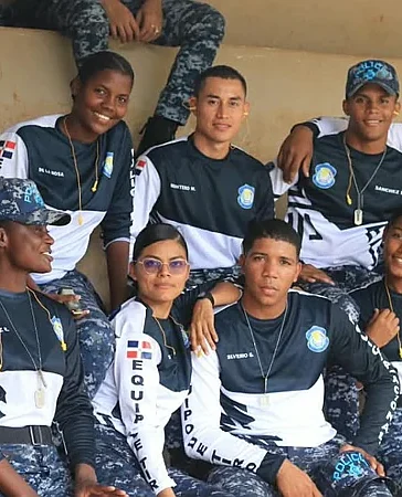 Academias castrenses miden fuerzas en tiro: Policía y Fuerza Aérea lideran medallero