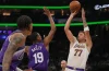 Doncic hace historia con 52 puntos y los Lakers remontan ante los Jazz