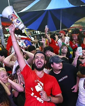 Lula logra remontada histórica en Brasil y frena el avance de la derecha en América Latina