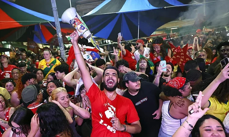 Lula logra remontada histórica en Brasil y frena el avance de la derecha en América Latina