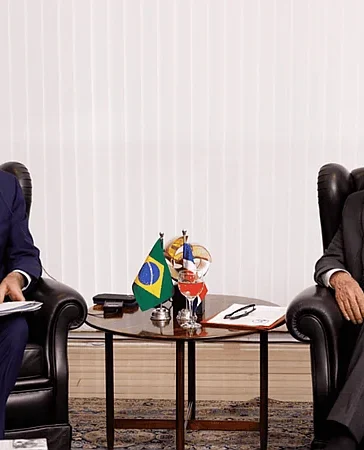 Abinader extiende felicitación a Lula y apuesta por una región más unida